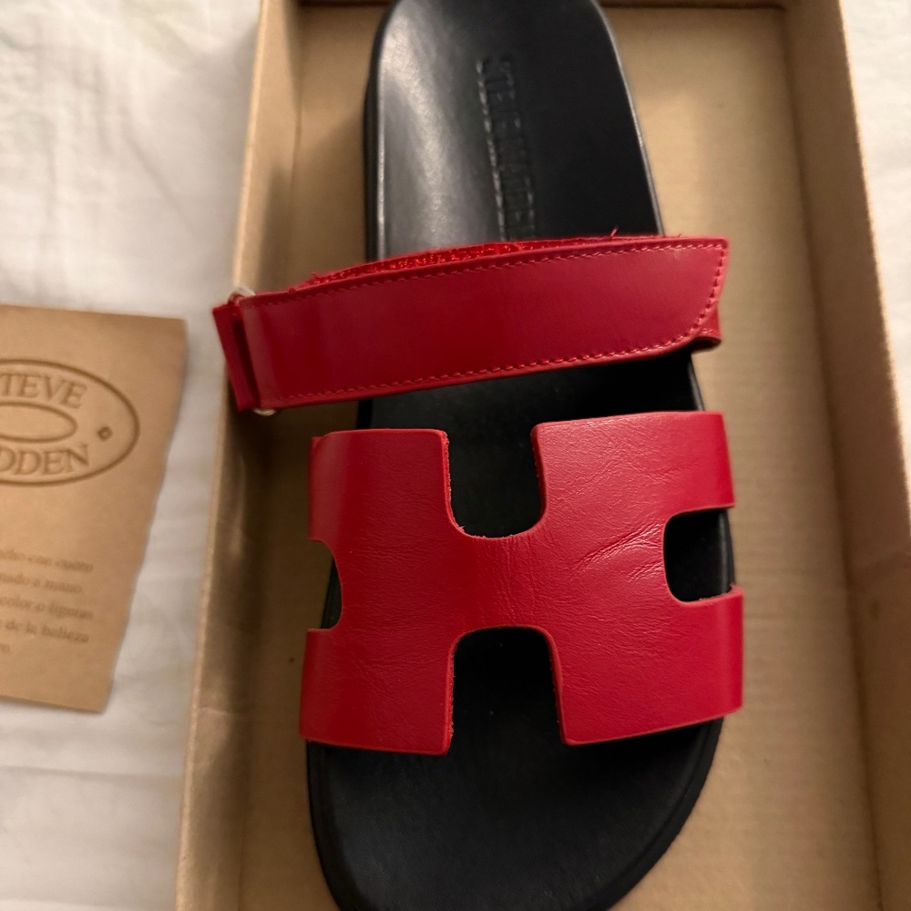 Mayven Red Leather